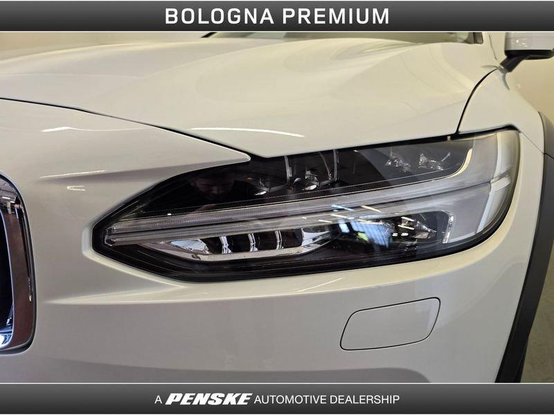 Volvo V90 Cross Country B4 (d) AWD automatico Ultimate
