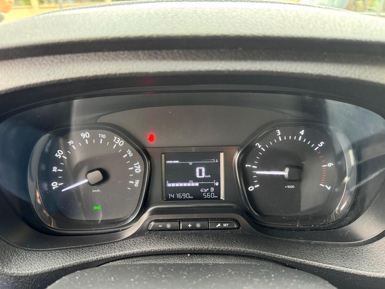 PEUGEOT EXPERT BLUEHDI 122cv FURGONE LAMIERATO