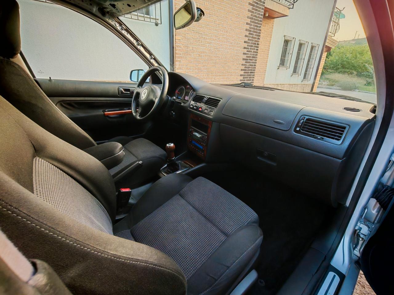 Volkswagen Bora 1.9 TDI/115 CV cat 4motion Highline
