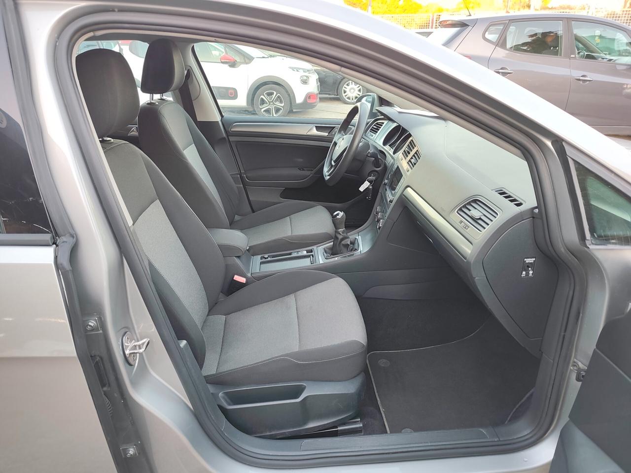 Volkswagen Golf Variant 1.6 TDI STATION WAGON