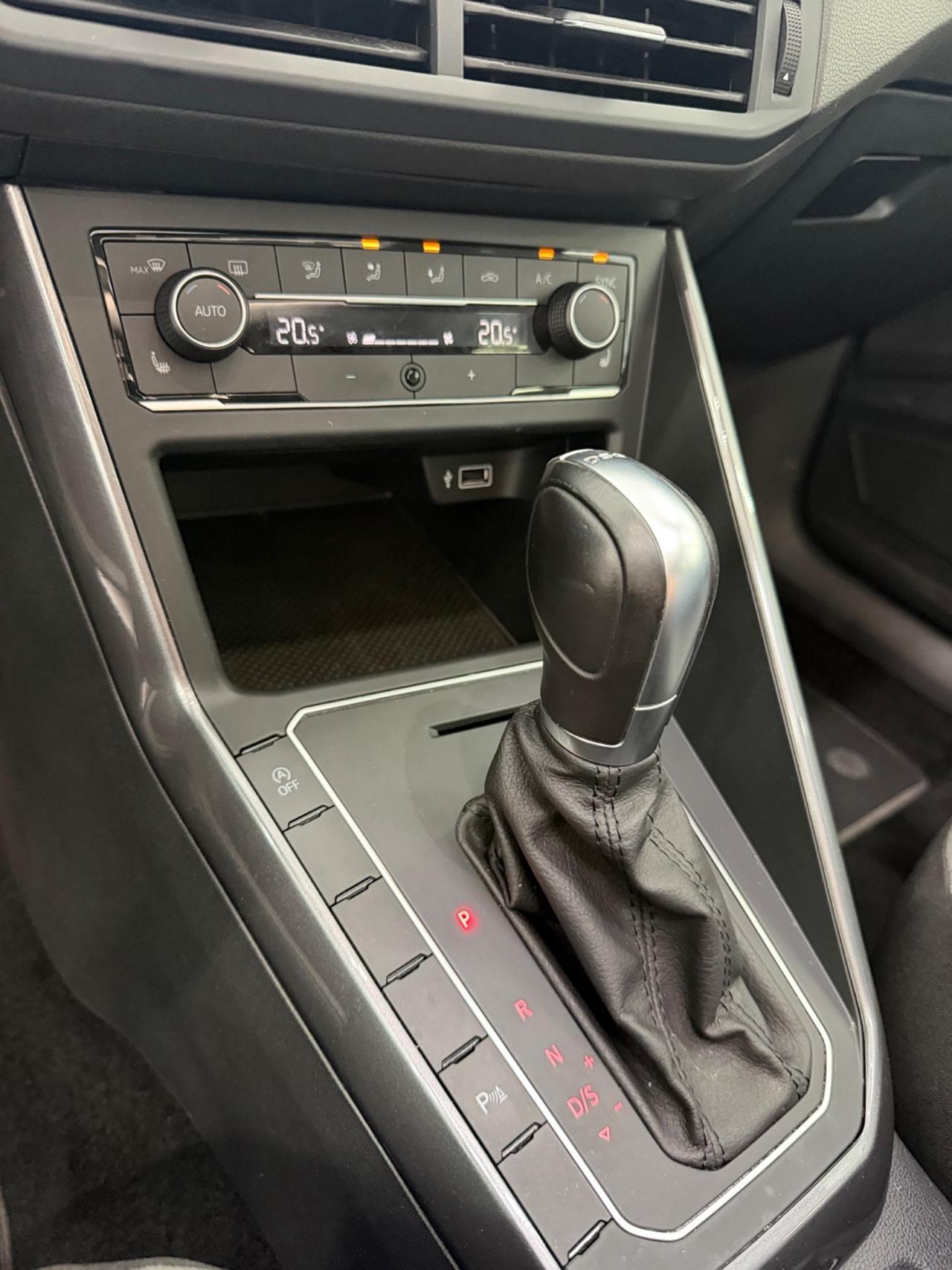 VW Polo 1.6 TDI 95 CV DSG TETTO FINANZIABILE