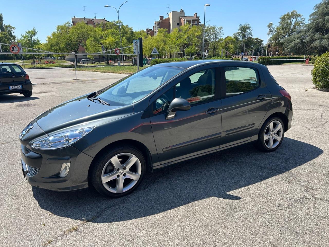 Peugeot 308 1.6 HDi 90CV FAP 5p. Premium