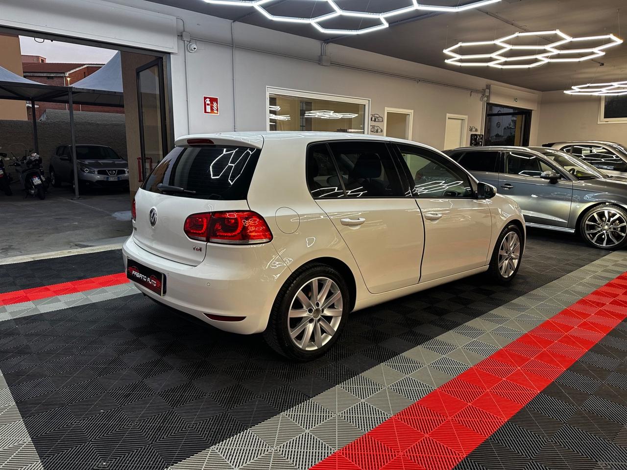 Volkswagen Golf VI 1.6 TDI Highline - FABIANOAUTO