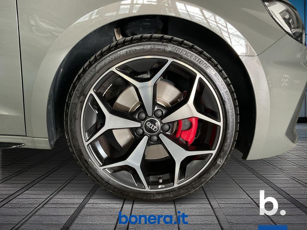 Audi A1 40 2.0 TFSI S line edition S tronic