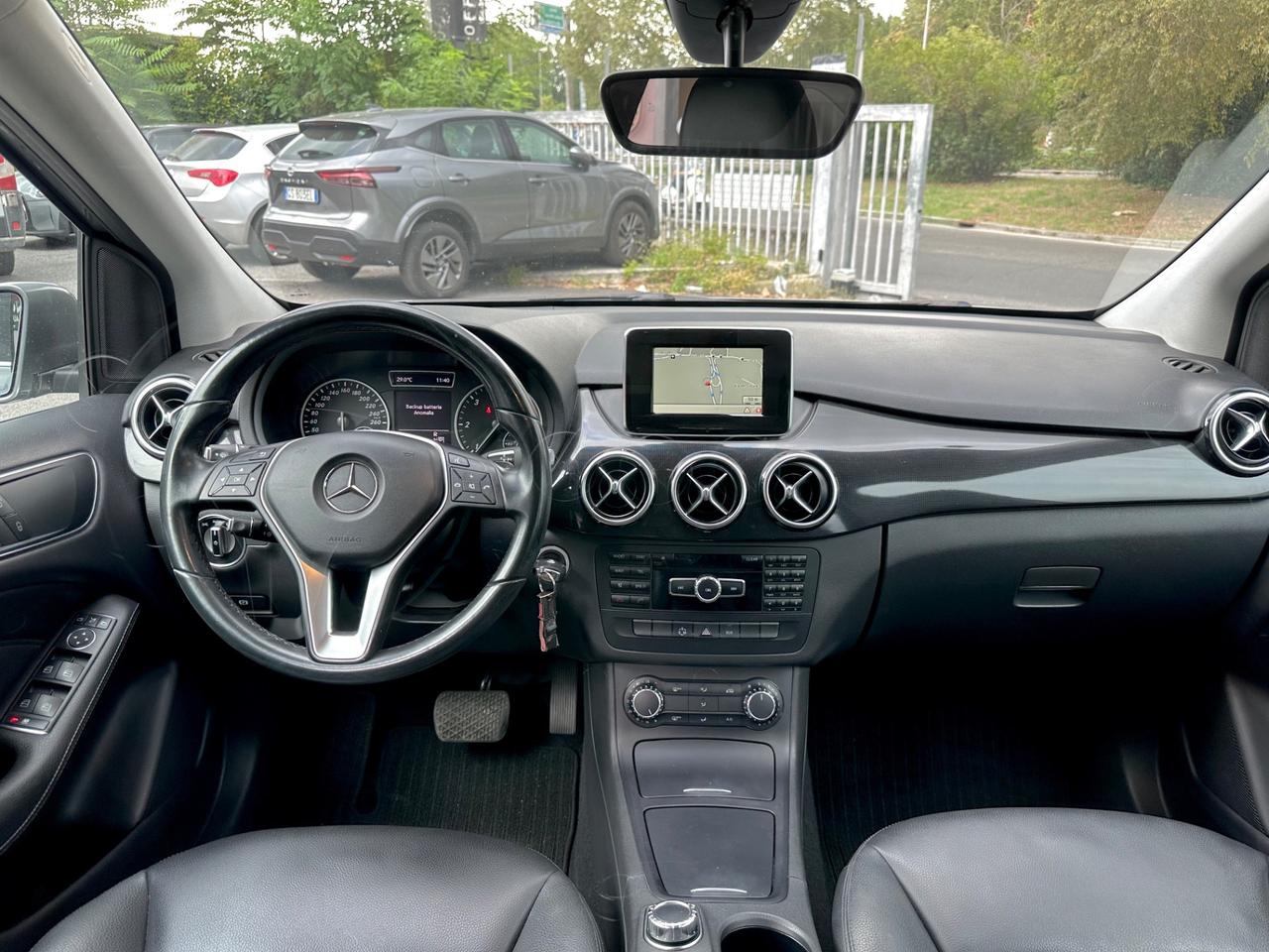 Mercedes-benz B 180 CDI Automatic Pelle Navigazione 101600 Km GARANZIA E PERMUTE