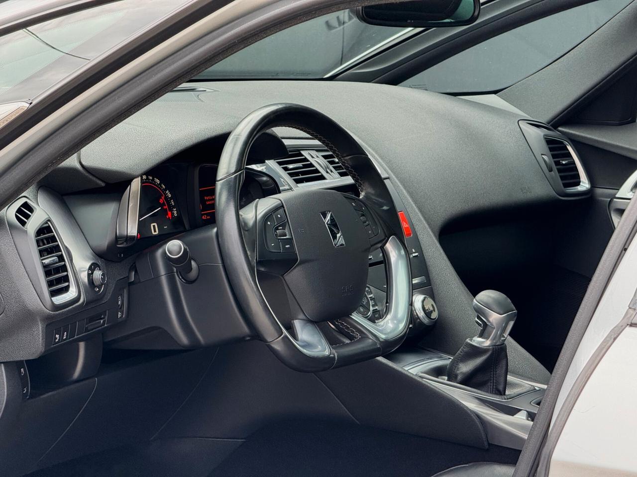 DS Automobiles DS 5 2.0 BlueHDi Sport Chic S 150CV TETTO