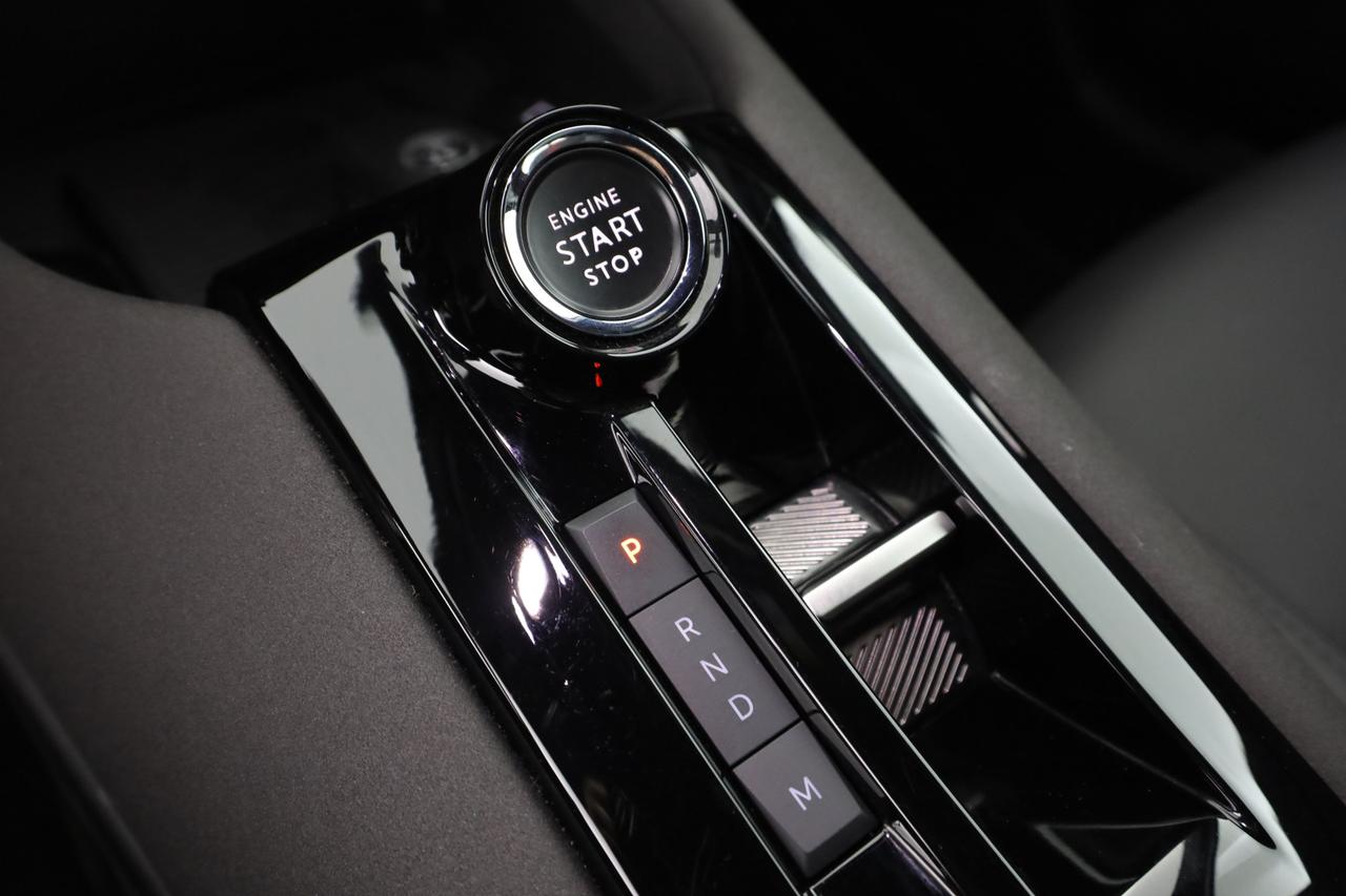 ALFA ROMEO Junior 1.2 136 CV Hybrid eDCT6 Speciale