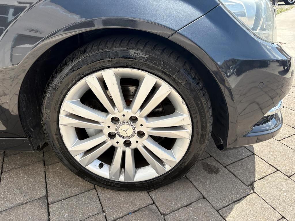 Mercedes-benz C 200 CDI BlueEFFICIENCY Avantgarde