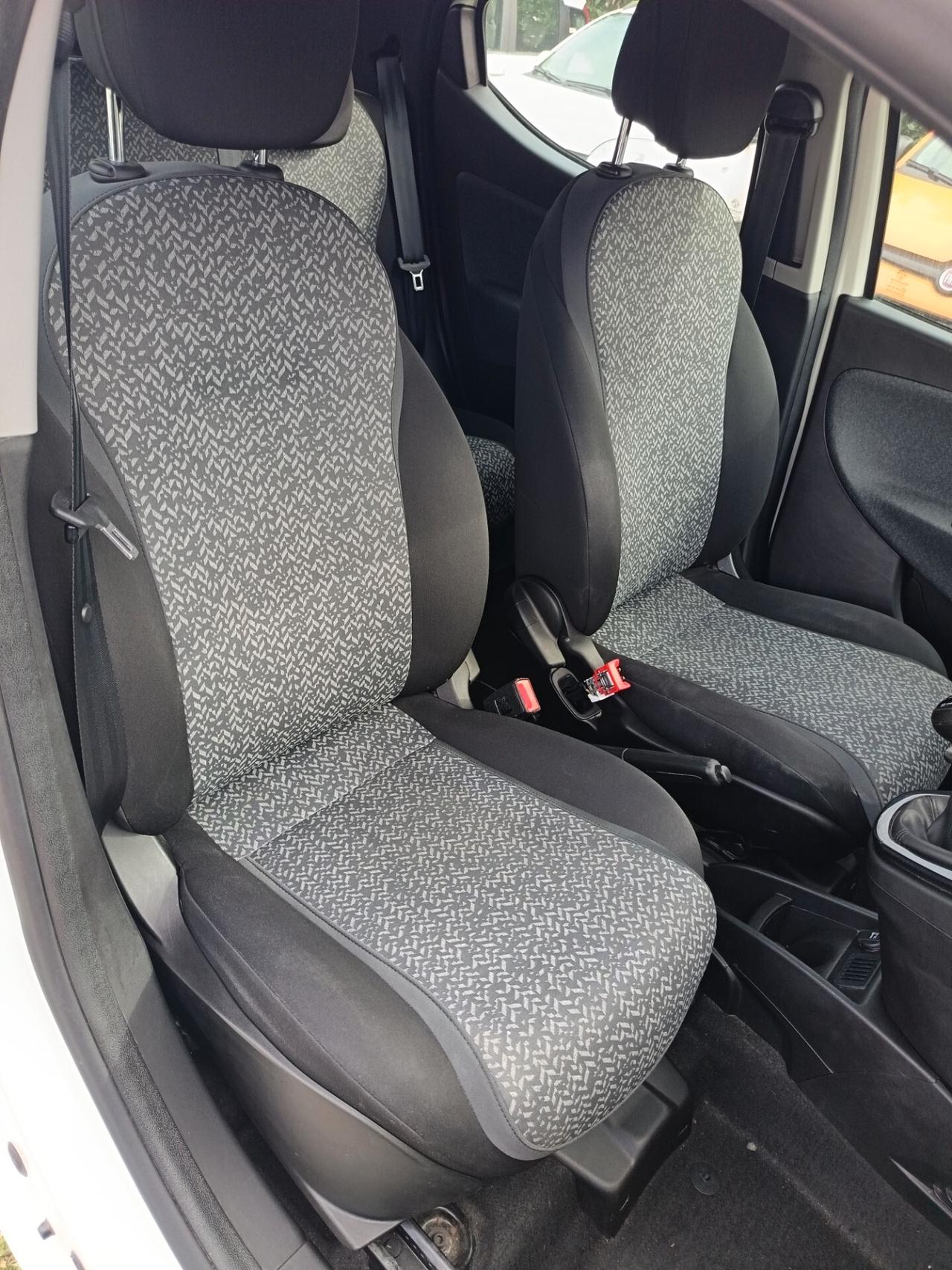 Lancia Ypsilon 1.2 69 CV 5 porte S&S Elefantino Blu