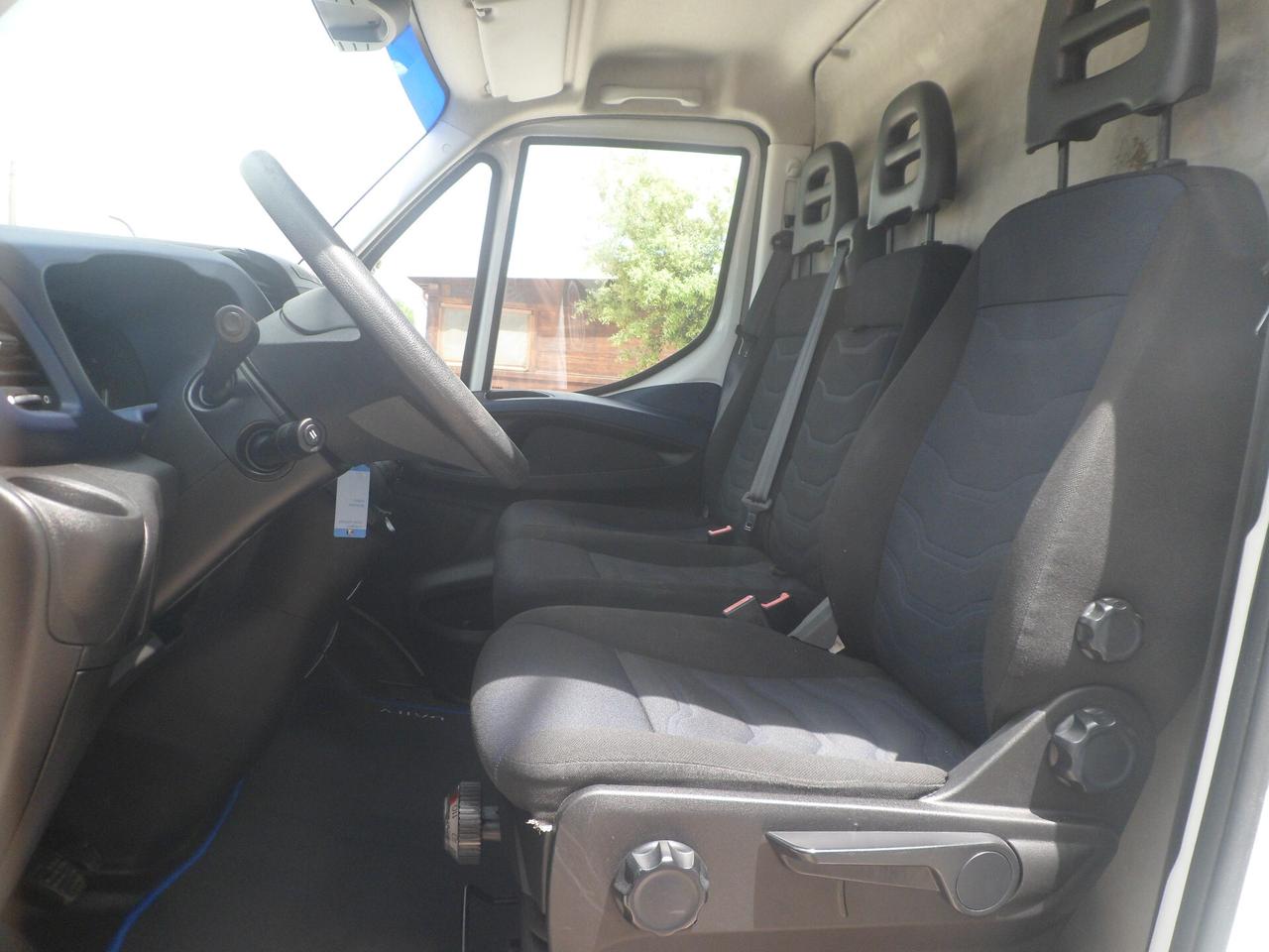Iveco Daily 35c16 furgone medio alto