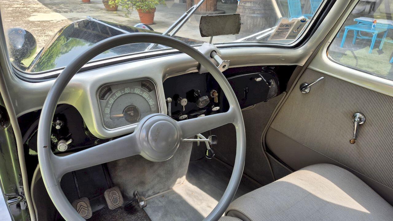 Citroen Traction Avant 11 BL – 1955
