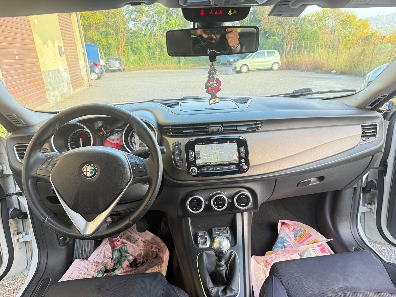 Alfa Romeo Giulietta 1.6 JTDm-2 105 CV Exclusive