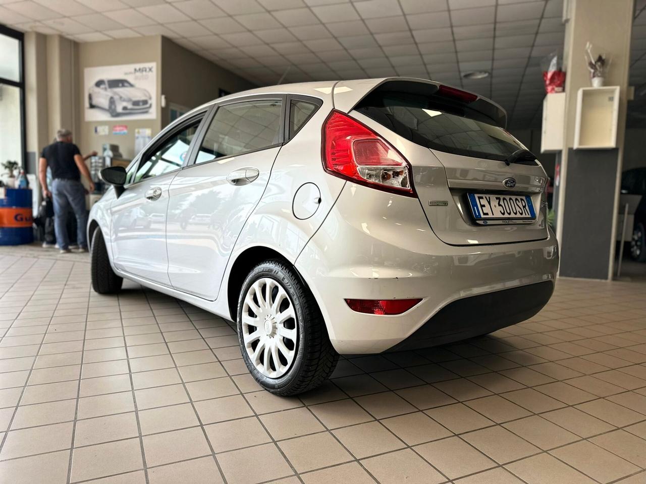 Ford Fiesta 1.0 EcoBoost 100CV 5 porte Black & White Edition