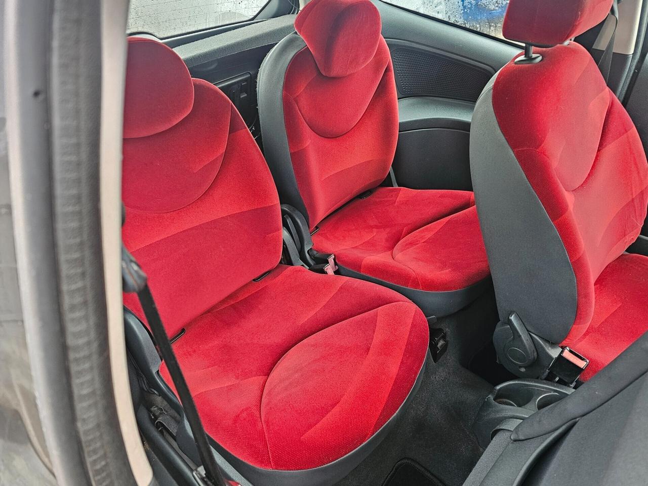 Citroen C2 GUIDABILE DA NEOPATENTATI