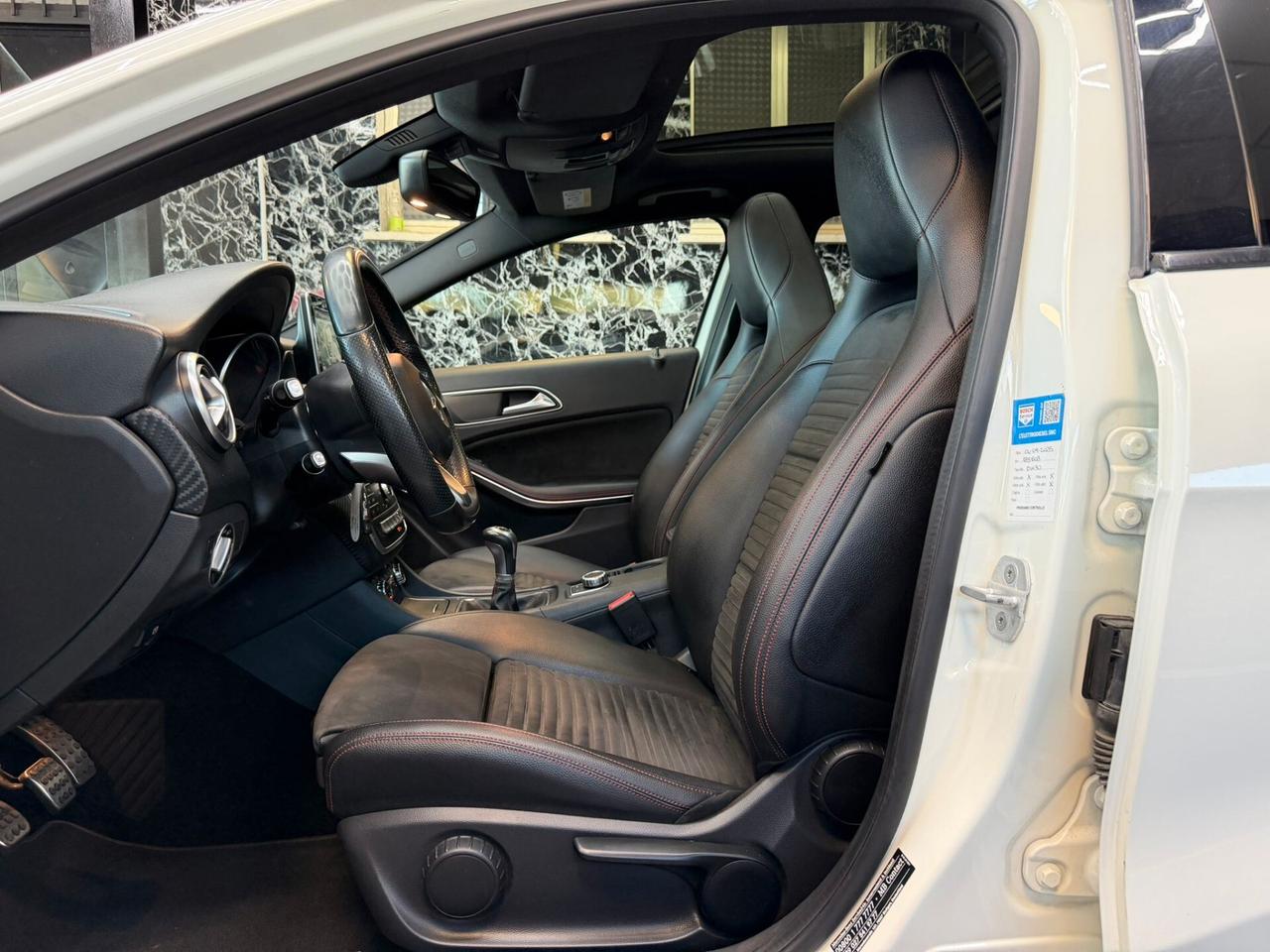 Mercedes-benz A 200 d Premium AMG