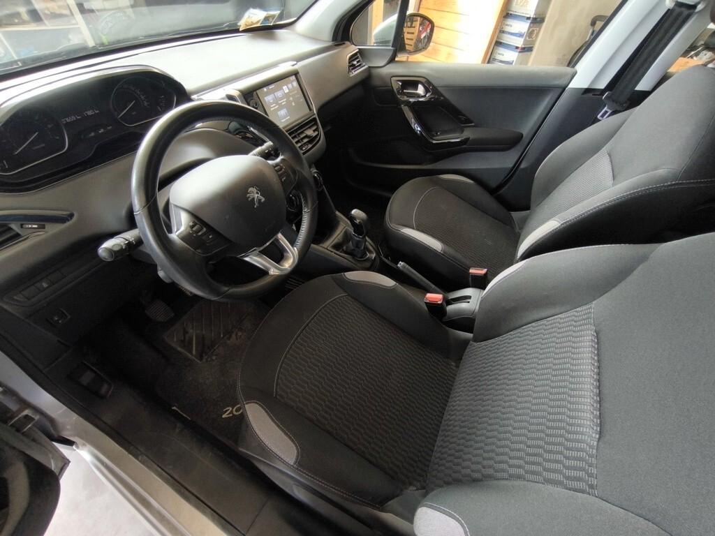 PEUGEOT 208 1,2 BENZ- KM 70000-UNIPROPRIETARIO-EURO 6