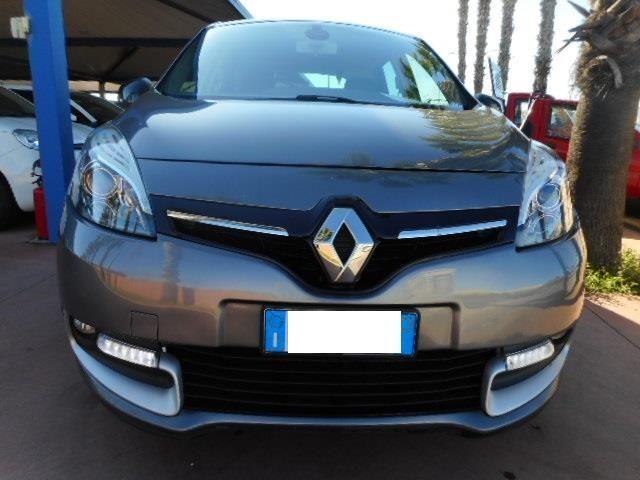 RENAULT Sc&eacute;nic XMod 1.5 dCi 110 CV S&amp;S Limited