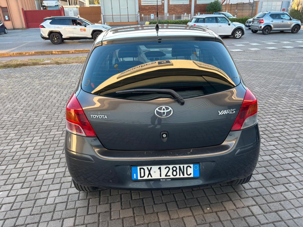 Toyota Yaris 1.0 Benzina 5 Porte