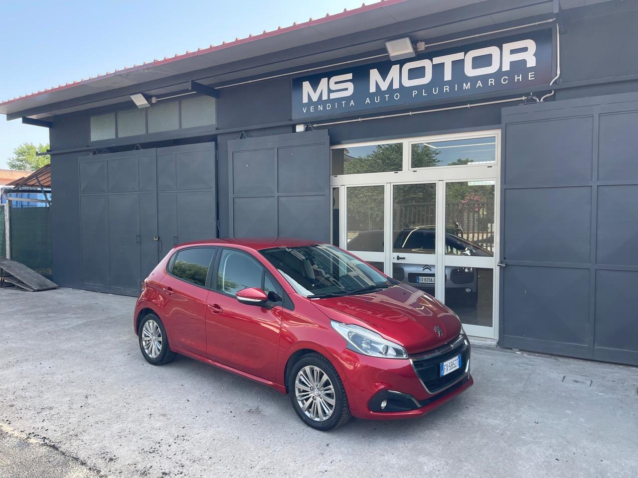 Peugeot 208 PureTech 82 5 porte Allure