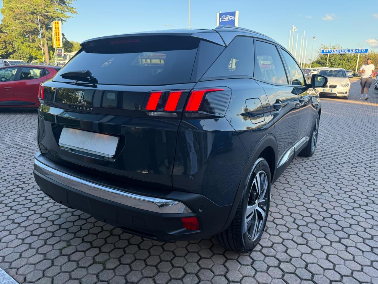 Peugeot 3008 BlueHDi 130 S&S EAT8 Allure