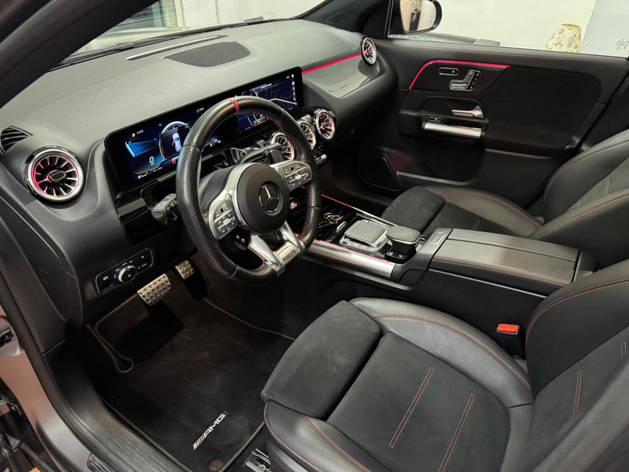 MERCEDES-BENZ GLA 35 AMG 4MATIC RACE EDITION