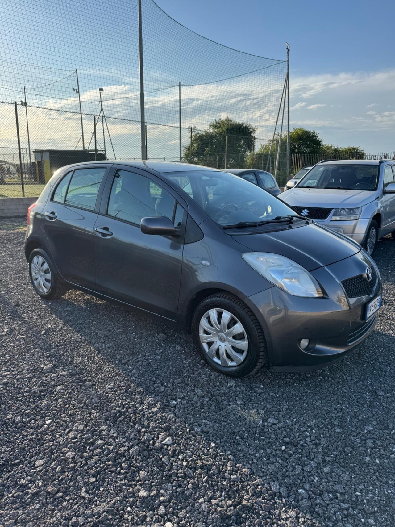 Toyota Yaris 1.3 5 porte M-MT Navi