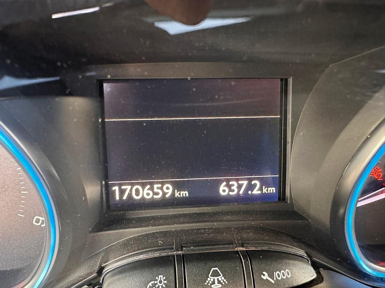 Peugeot 2008 BlueHDi 120 S&S Allure