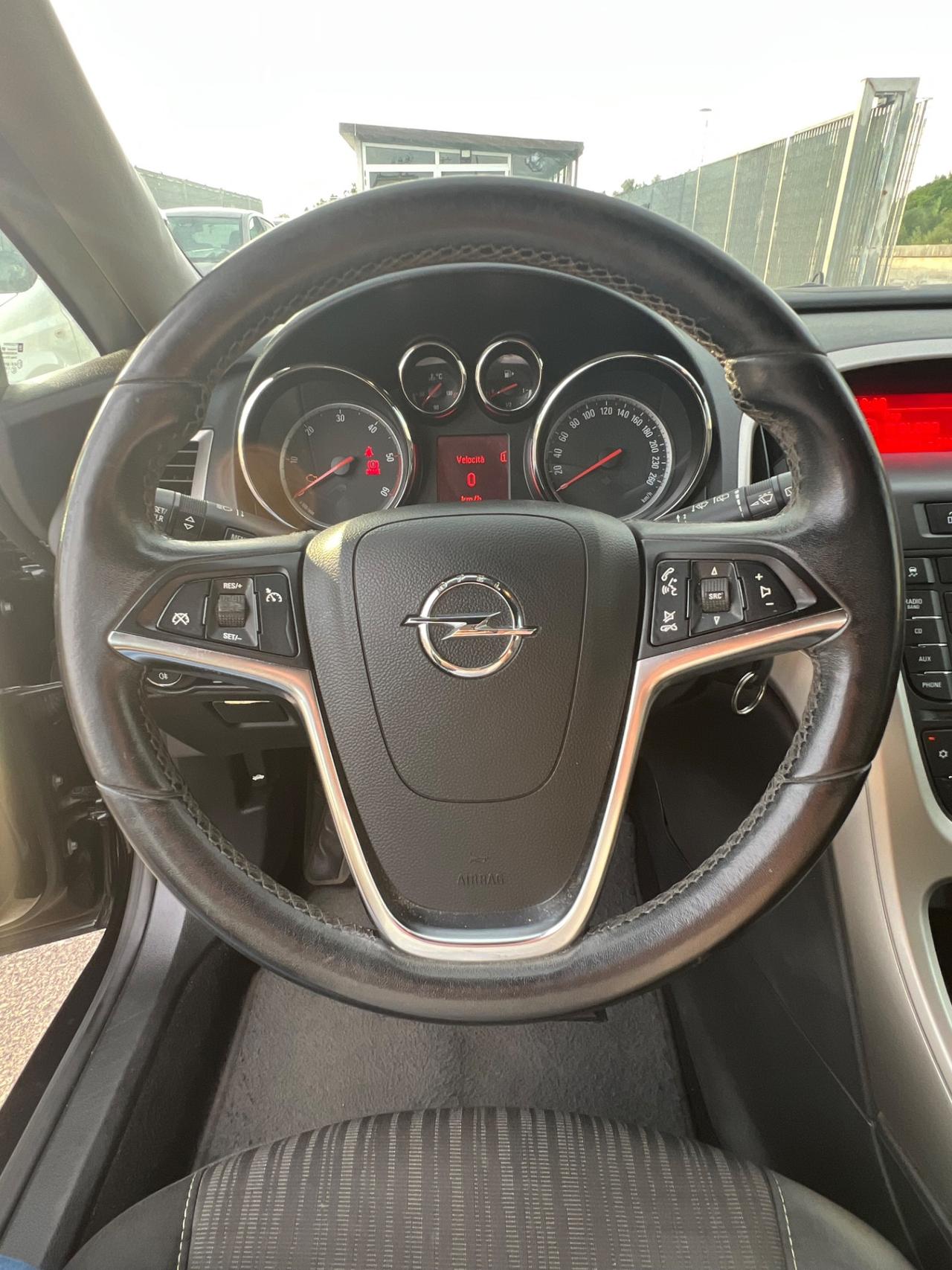 Opel Astra 1.7 CDTI 110CV EcoFLEX S&S 5 porte Cosmo