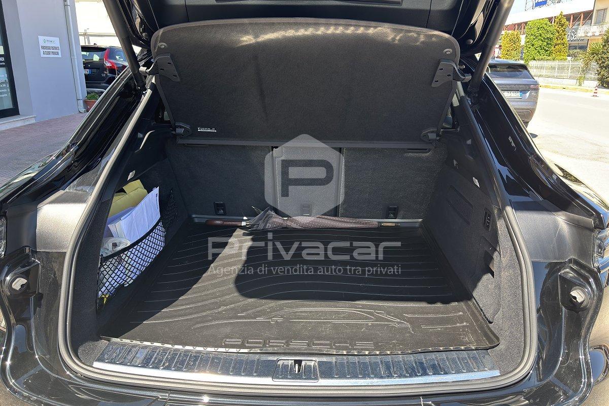 PORSCHE Cayenne Coupé 3.0 V6