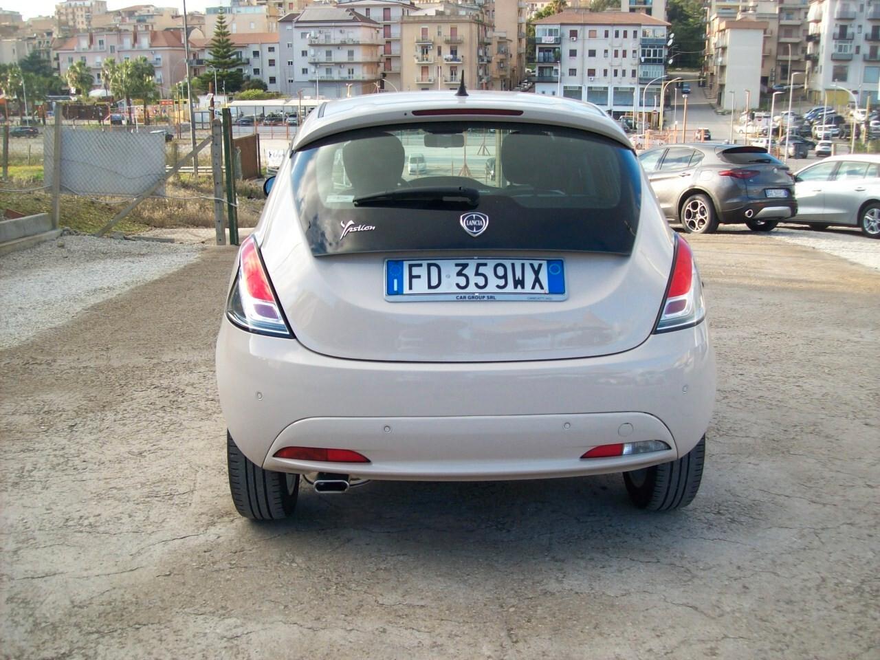 LANCIA YPSILON 1.3 MTJ CV.95 S&S GOLD "2016"