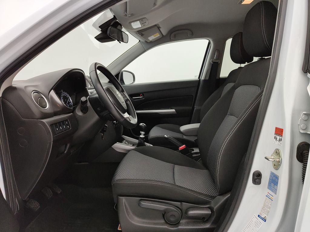 Suzuki Vitara (2015) - Vitara 1.4 Hybrid Cool