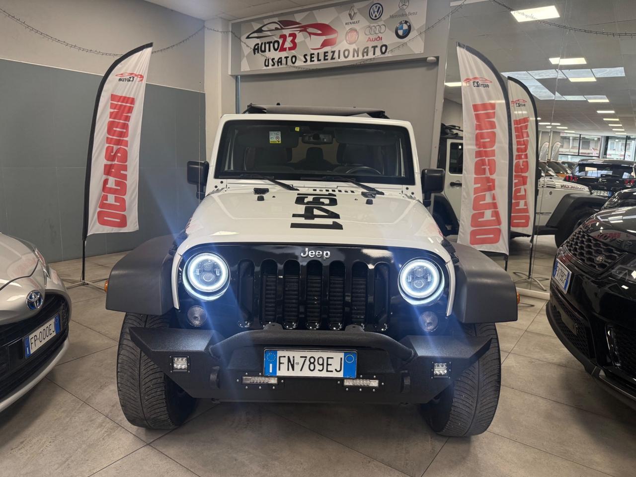Jeep Wrangler 2.8 CRD DPF Rubicon Auto Soft Top Lungo