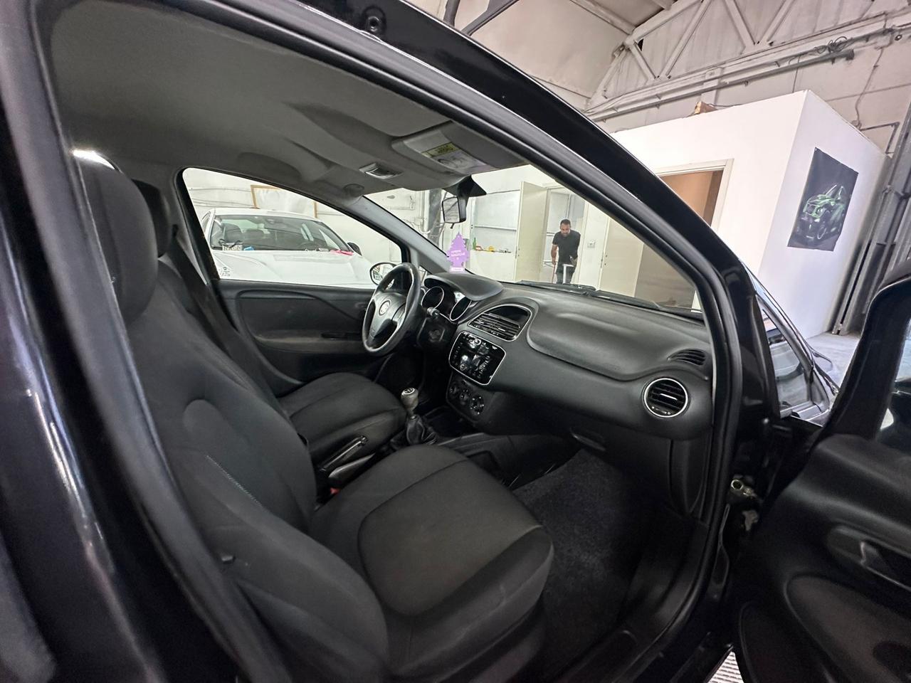 Fiat G.Punto 1.3MJT 85CV 5porte NEOPATENTATI