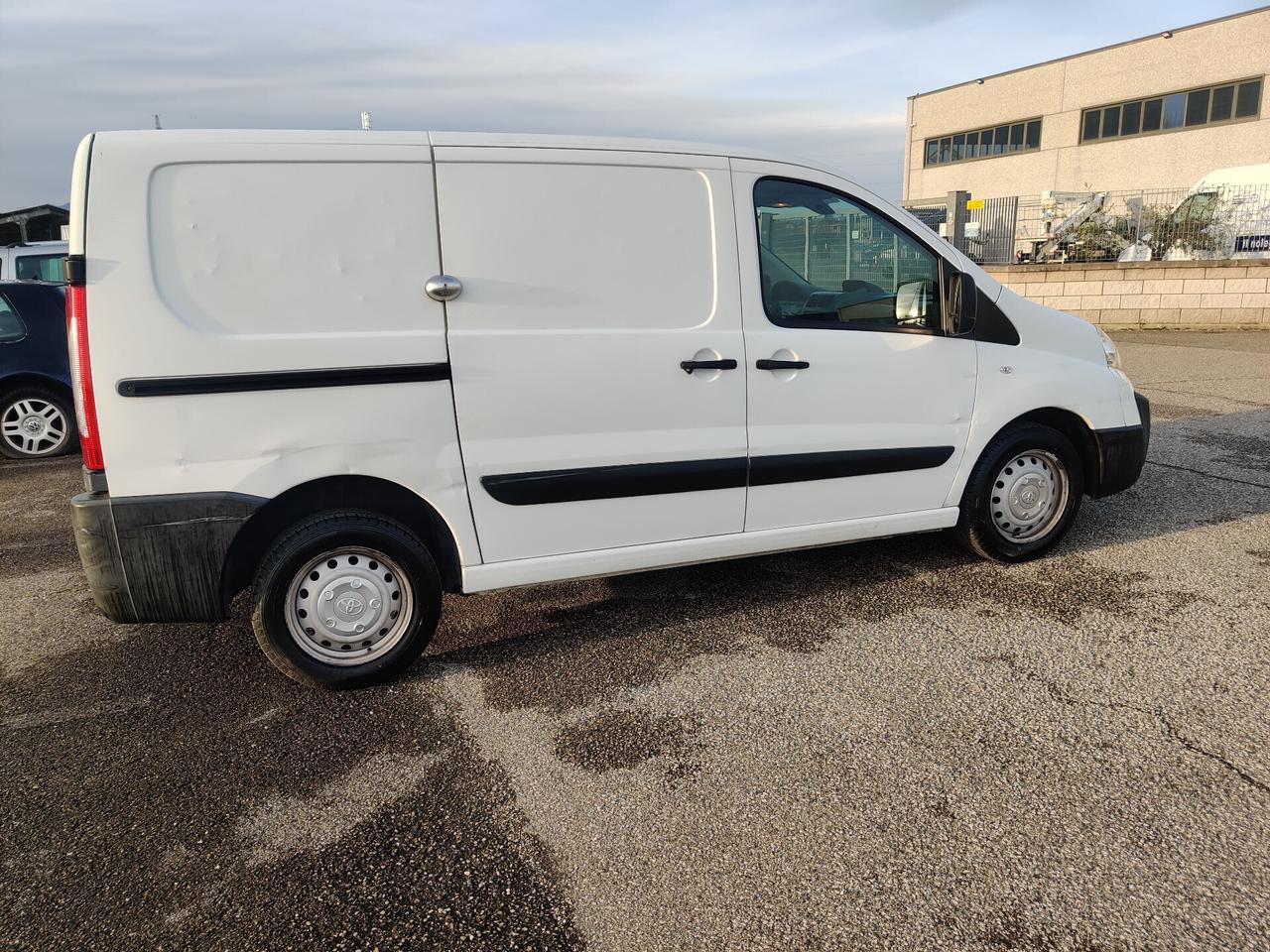 Toyota Proace Proace 2.0 D-4D PC-TN Furgone Lounge 10q