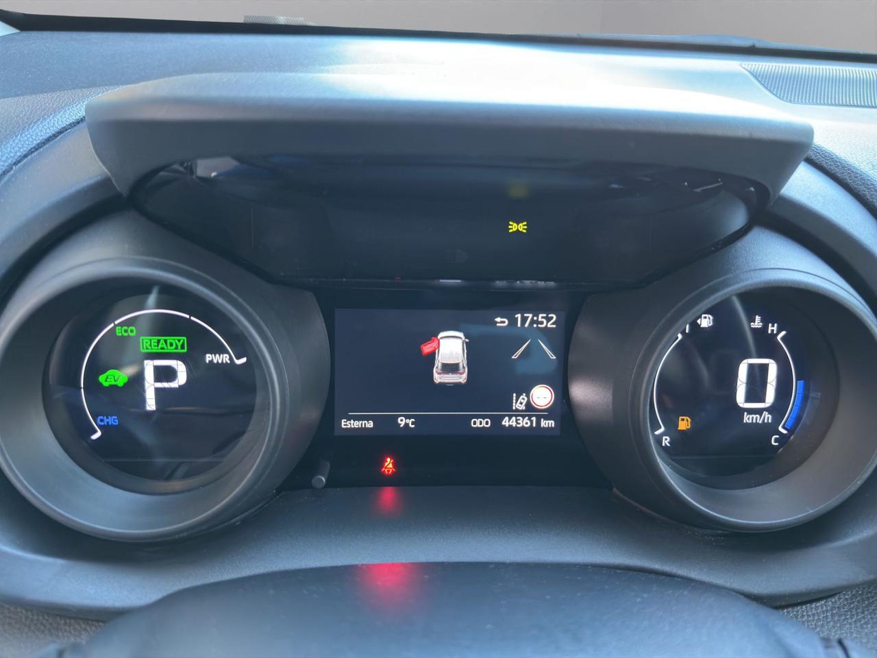 Toyota Yaris Cross 1.5h Active fwd 116cv e-cvt