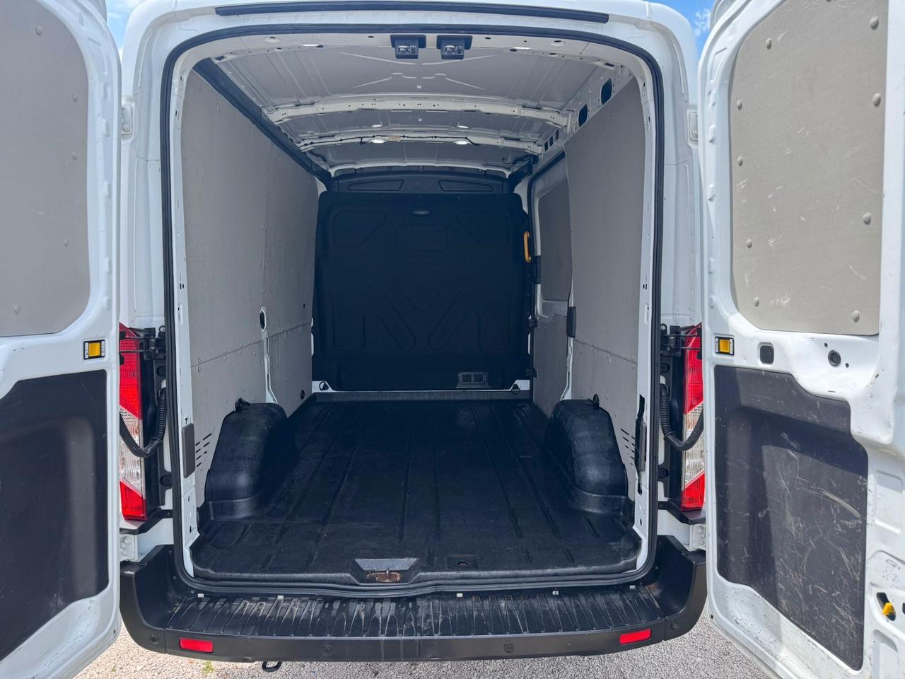 FORD TRANSIT LH2 2.0TDCI 130CV E6D.I 2022