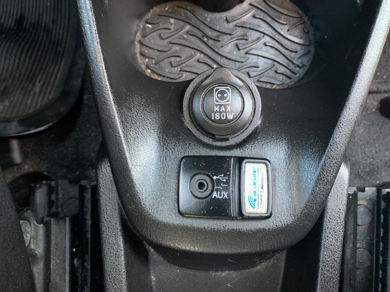 Lancia Ypsilon 1.3 Multijet 95cv 5p - 2013