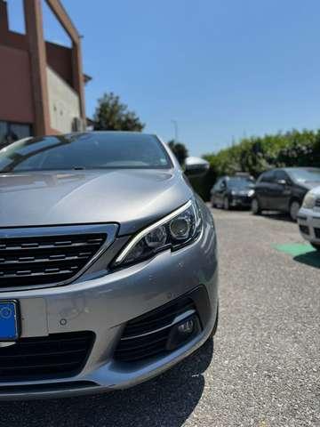 Peugeot 308 308 SW 1.5 bluehdi Allure s (C.D. FATTA)