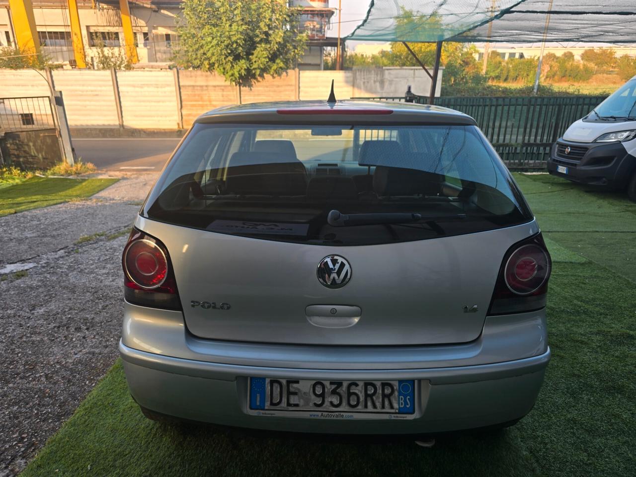 Volkswagen Polo 1.4BENZ 80CV SOLO 99000KM-2007