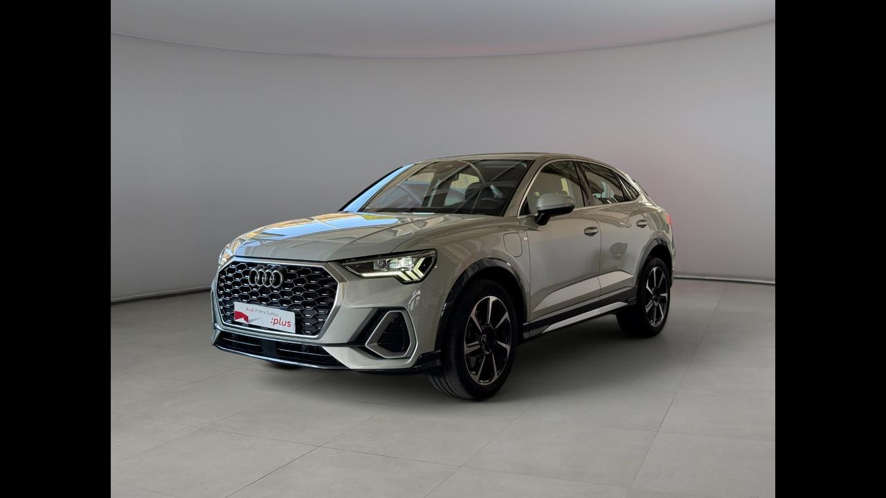 AUDI Q3 I 2019 Sportback - Q3 Sportback 45 1.4 tfsi e S line edition s-tronic