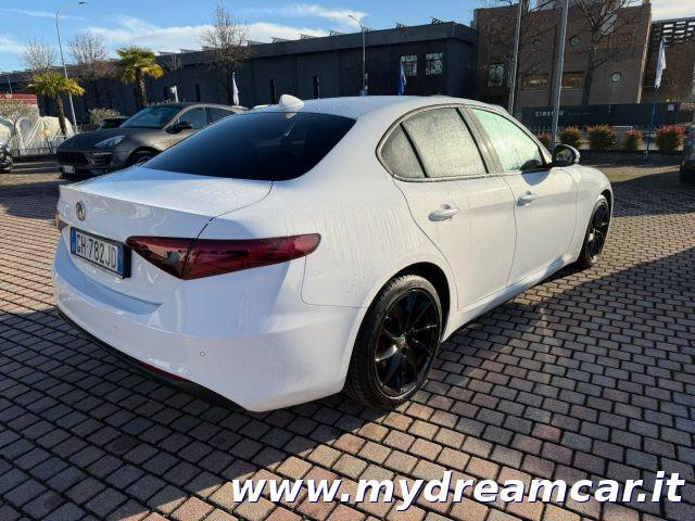 ALFA ROMEO Giulia 2.2 Turbodiesel 160 CV AT8 ROSSO EDITION