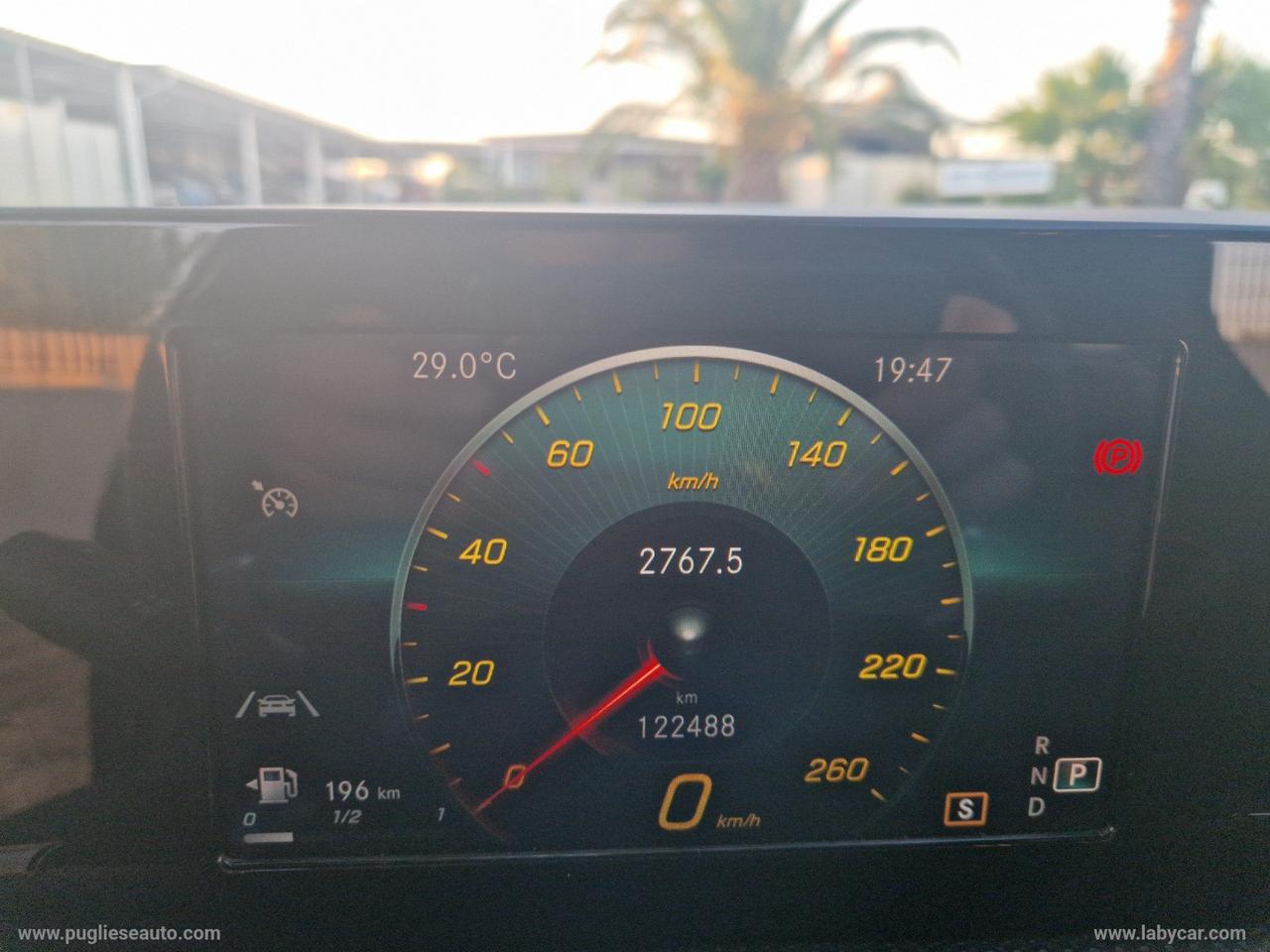 MERCEDES-BENZ CLA 200 d Automatic Premium NIGHT EDITION