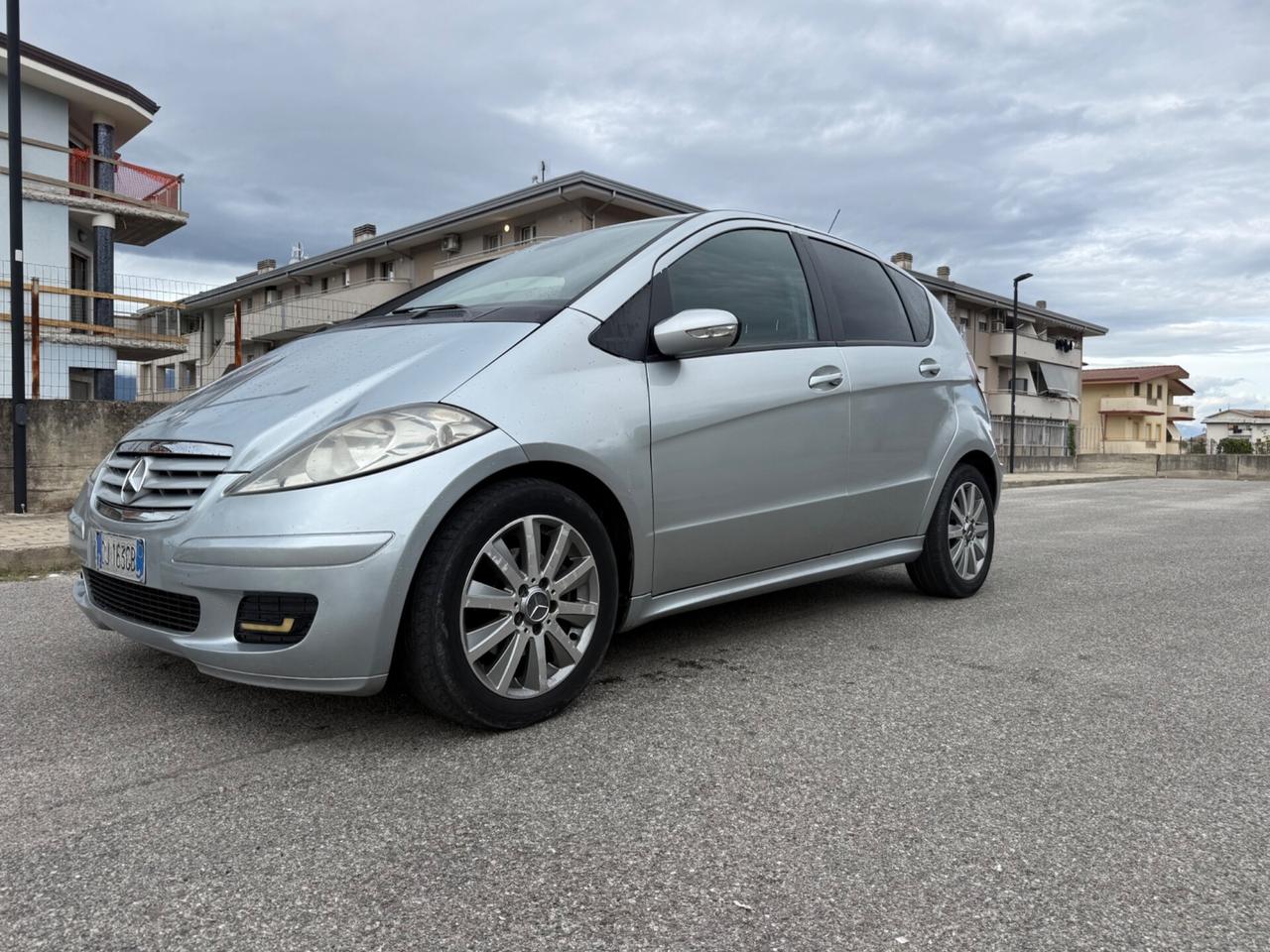 Mercedes-benz A 180 automatica