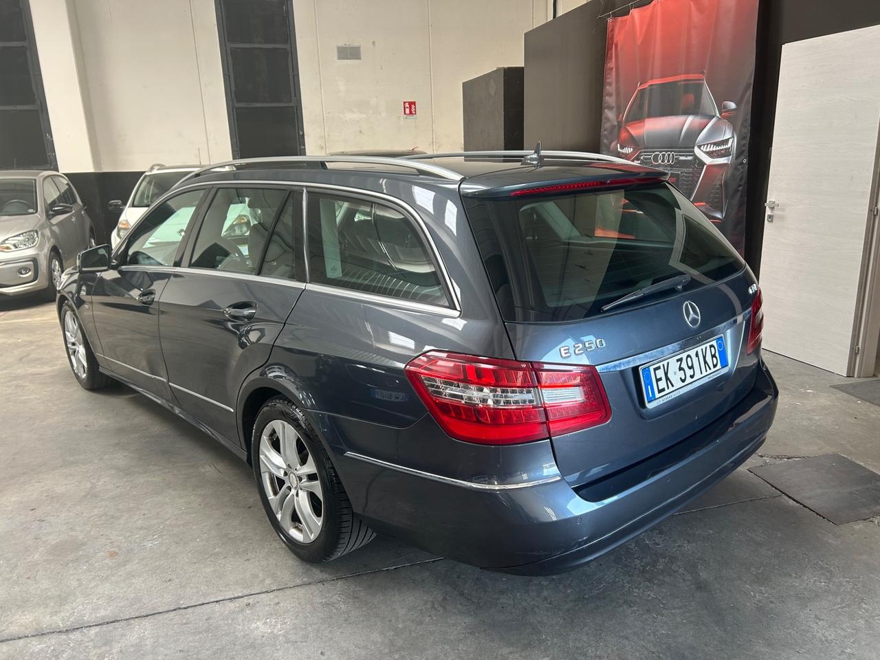 Mercedes-benz E 250 CDI BlueEFFICIENCY Avantgarde AMG
