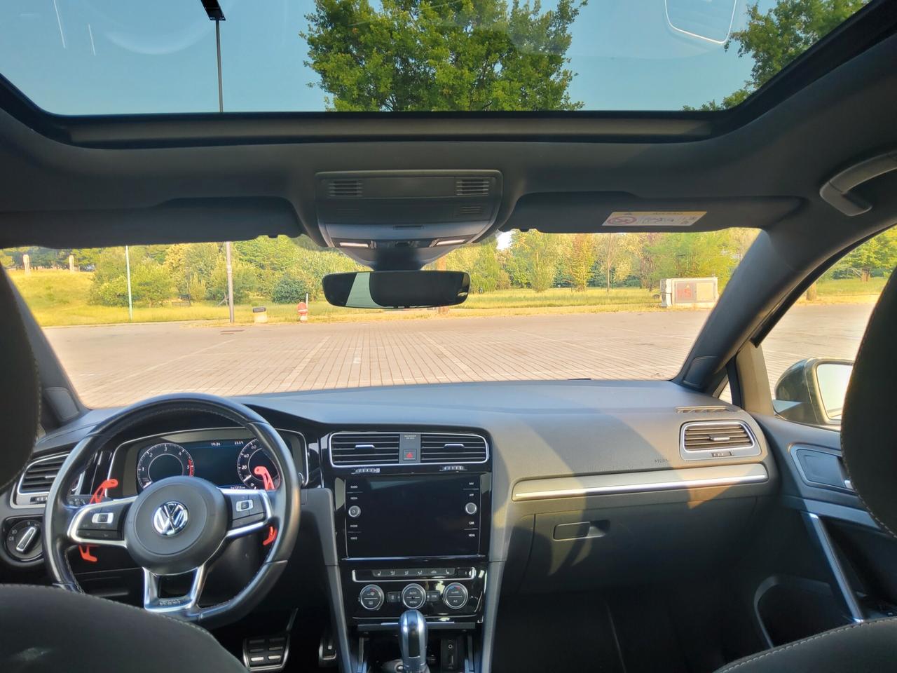 Volkswagen Golf GTD 2.0 TDI DSG 5p. BlueMotion Technology