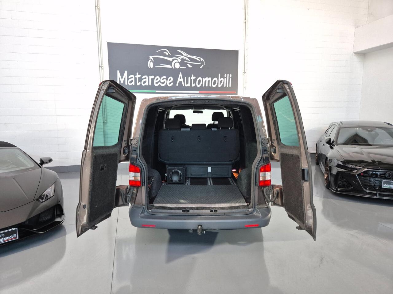 Volkswagen T5 Caravelle 2.0d 140cv 5P CarPlay Navi Ganciotraino Subwoofer