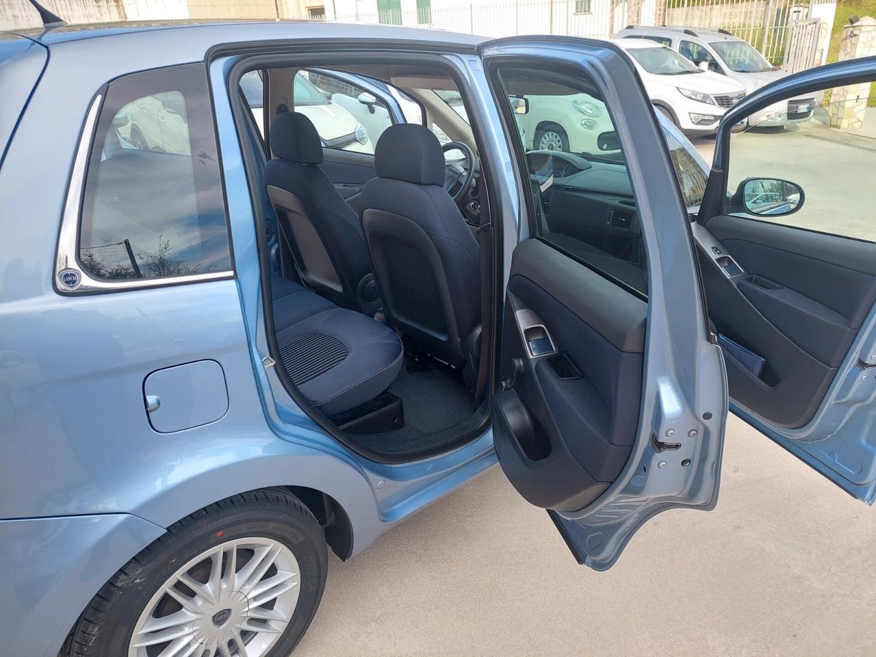 Lancia MUSA 1.3 Mjt 95 CV Gold 2011 km certificati