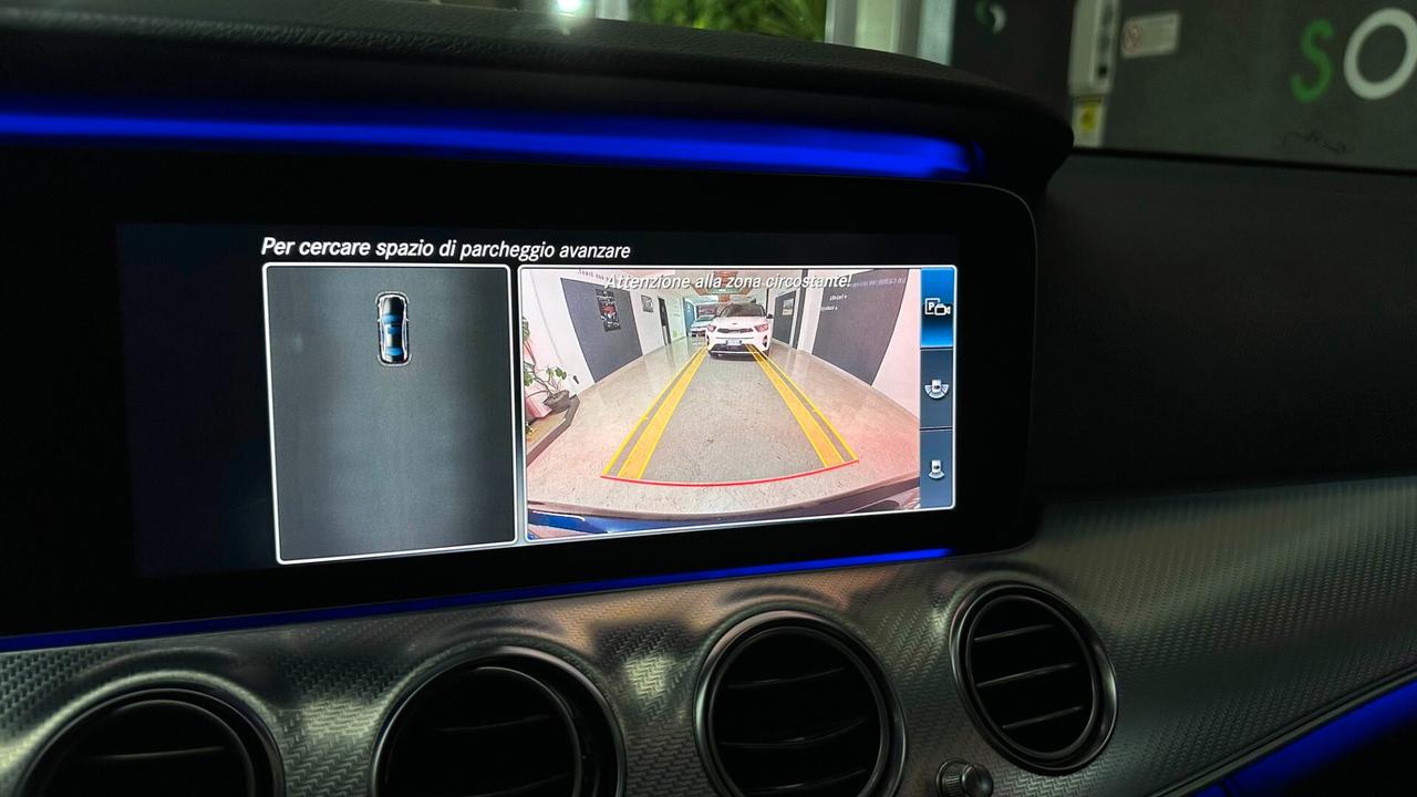 Mercedes-benz E 220 d 4Matic Auto Premium Plus AMG Line