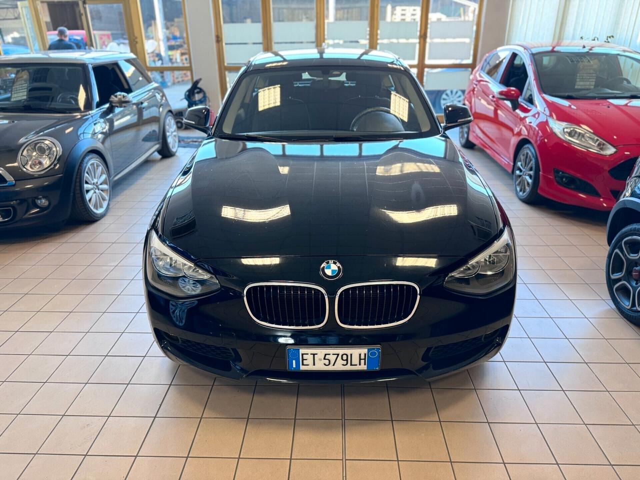 Bmw 114 114d 3p. Unique