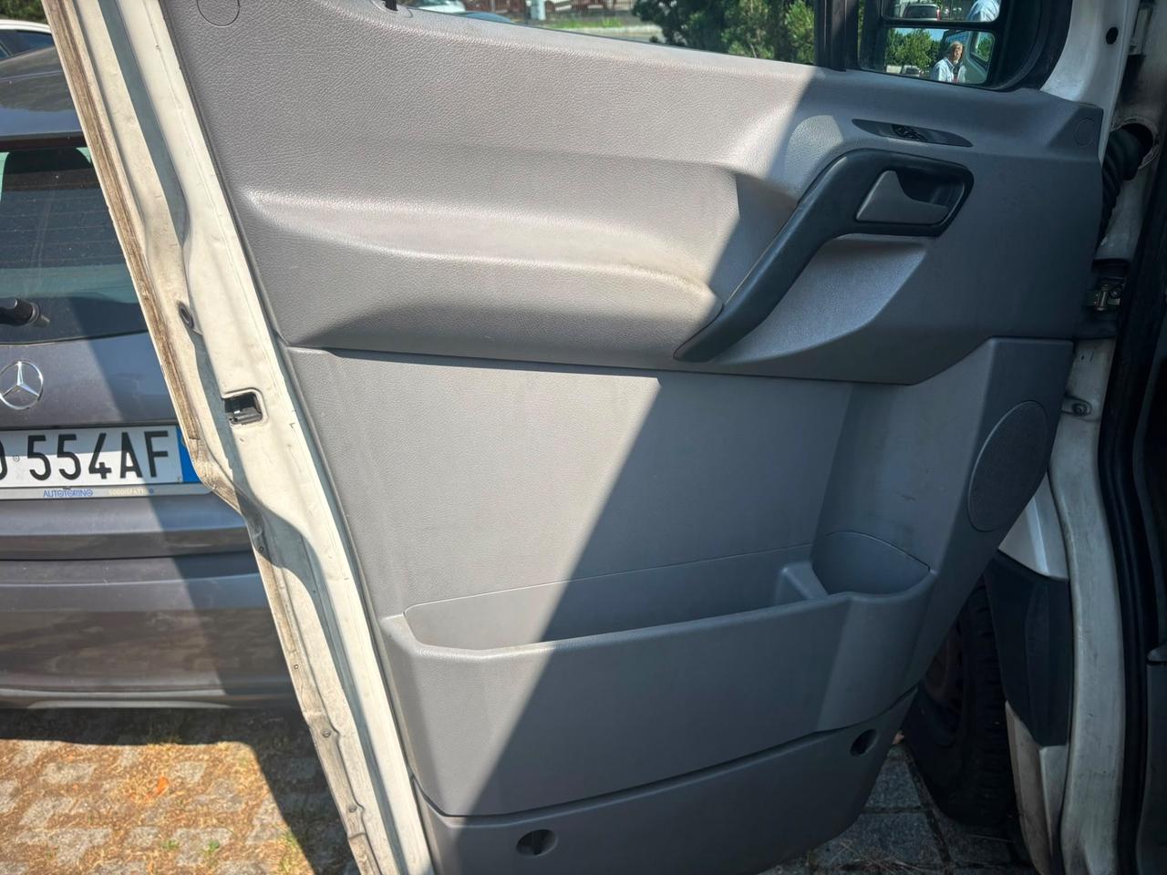 Volkswagen Crafter 9 POSTI